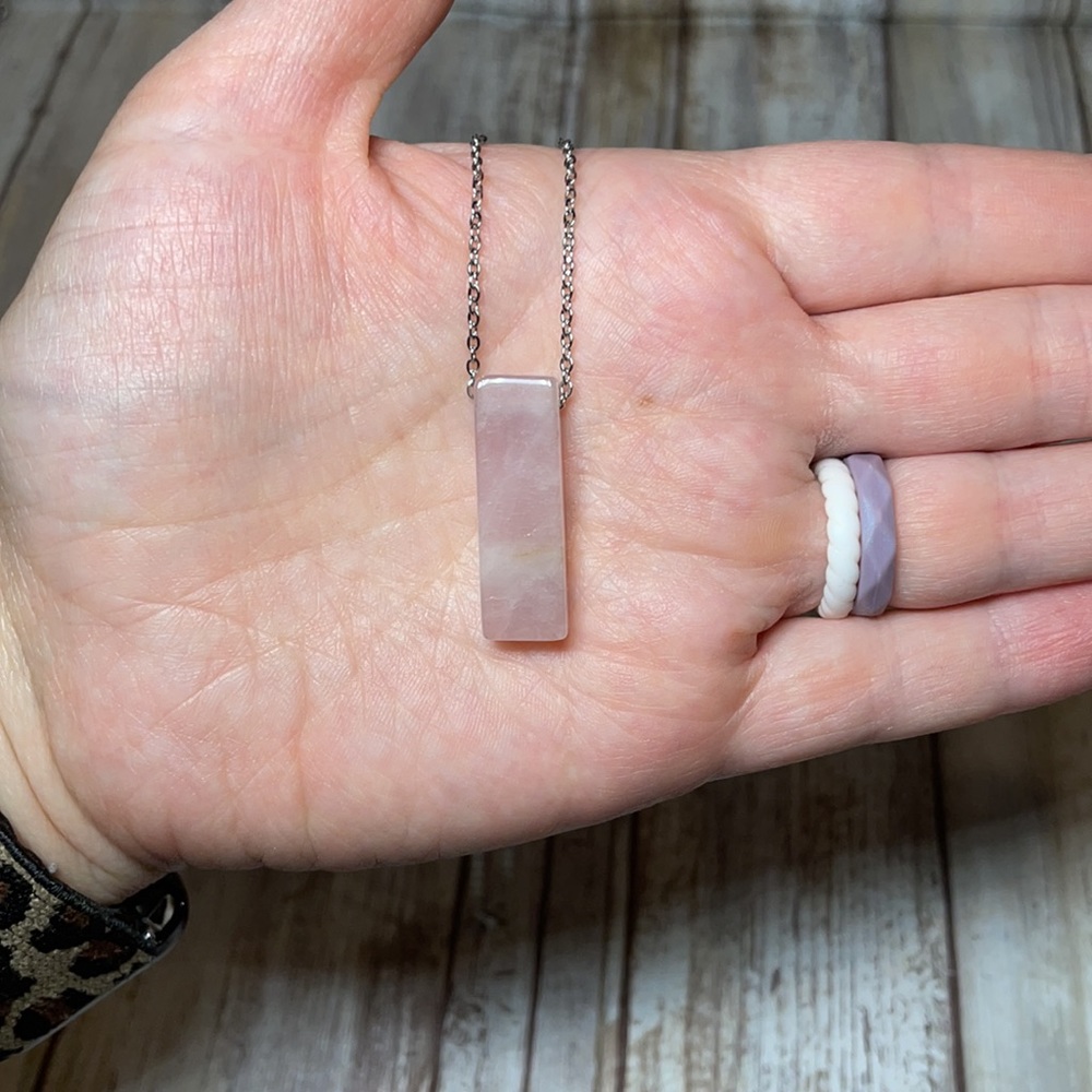 Rose 🌹 Quartz Necklace Crystal Healing Love ❤️